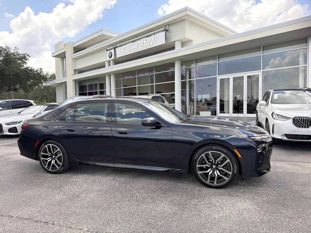 New 2026 BMW 740i Sedan