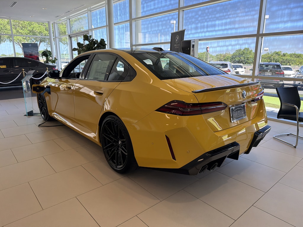 New 2026 BMW M5 Sedan