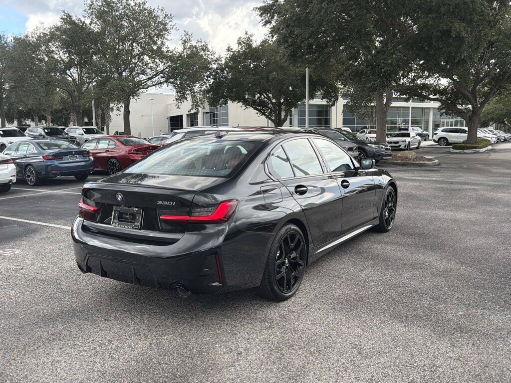 New 2026 BMW 330i Sedan