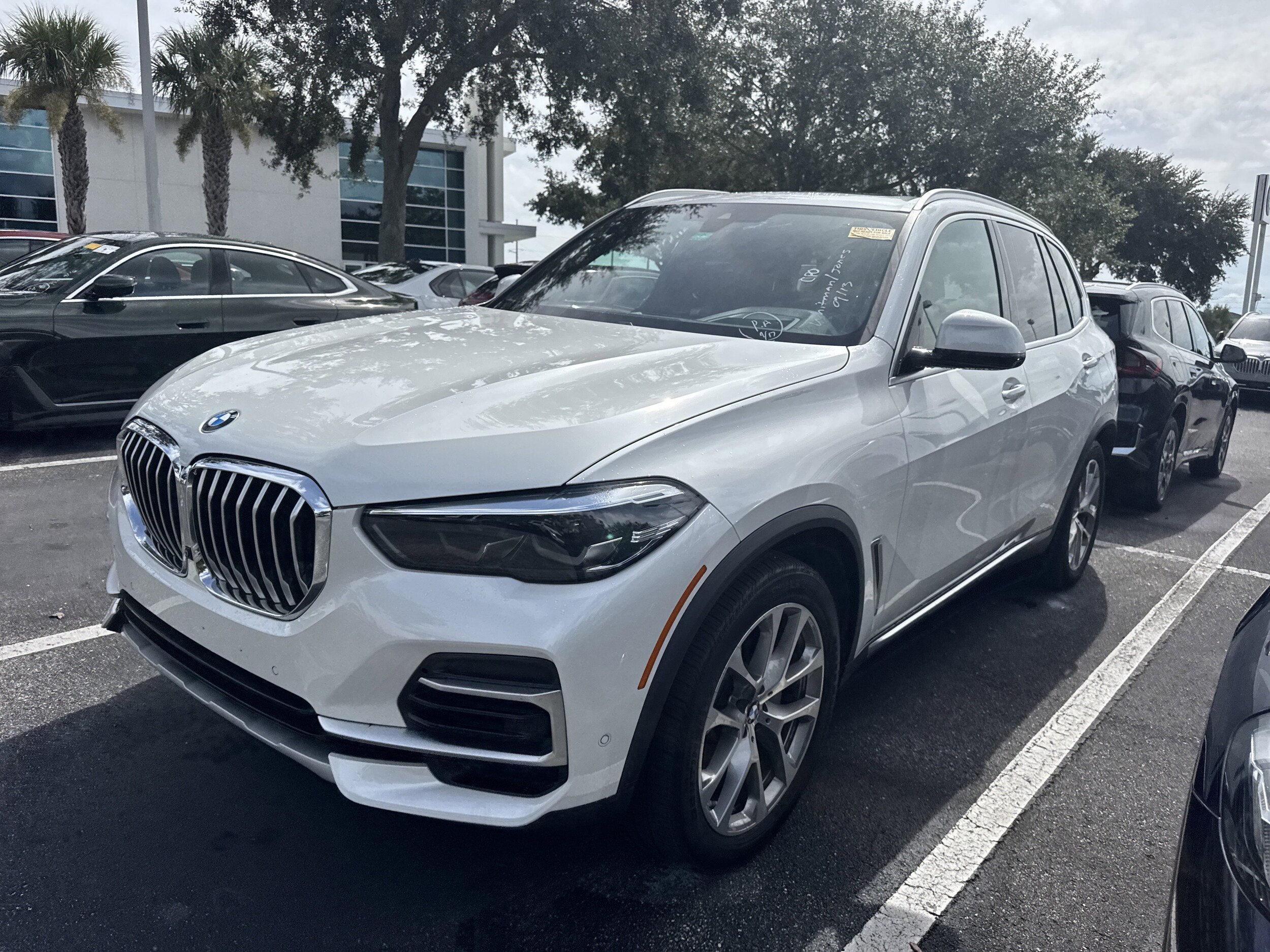 2023 Bmw X5 xDrive40i photo 2