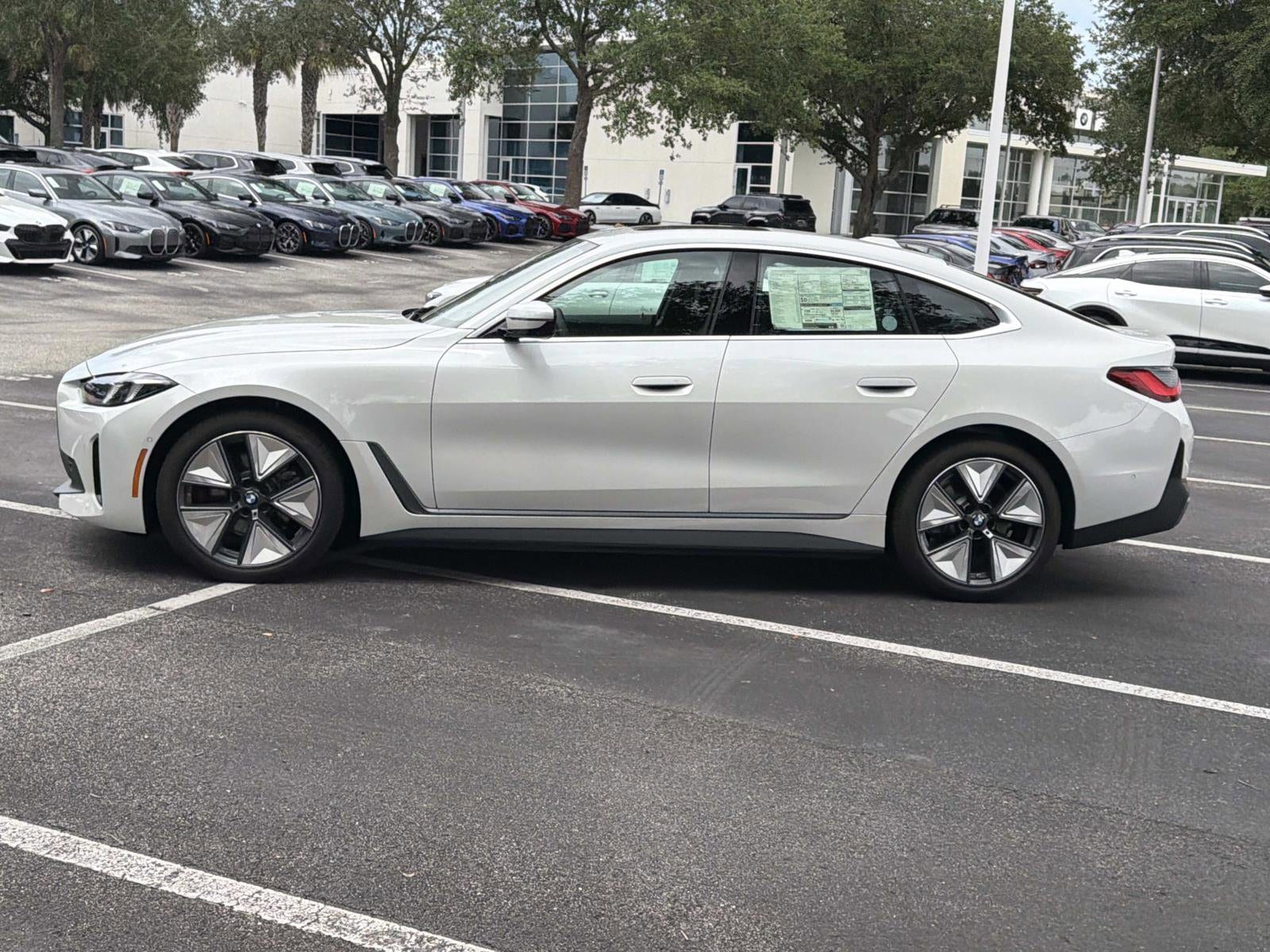 2026 BMW i4 40 - Photo 7