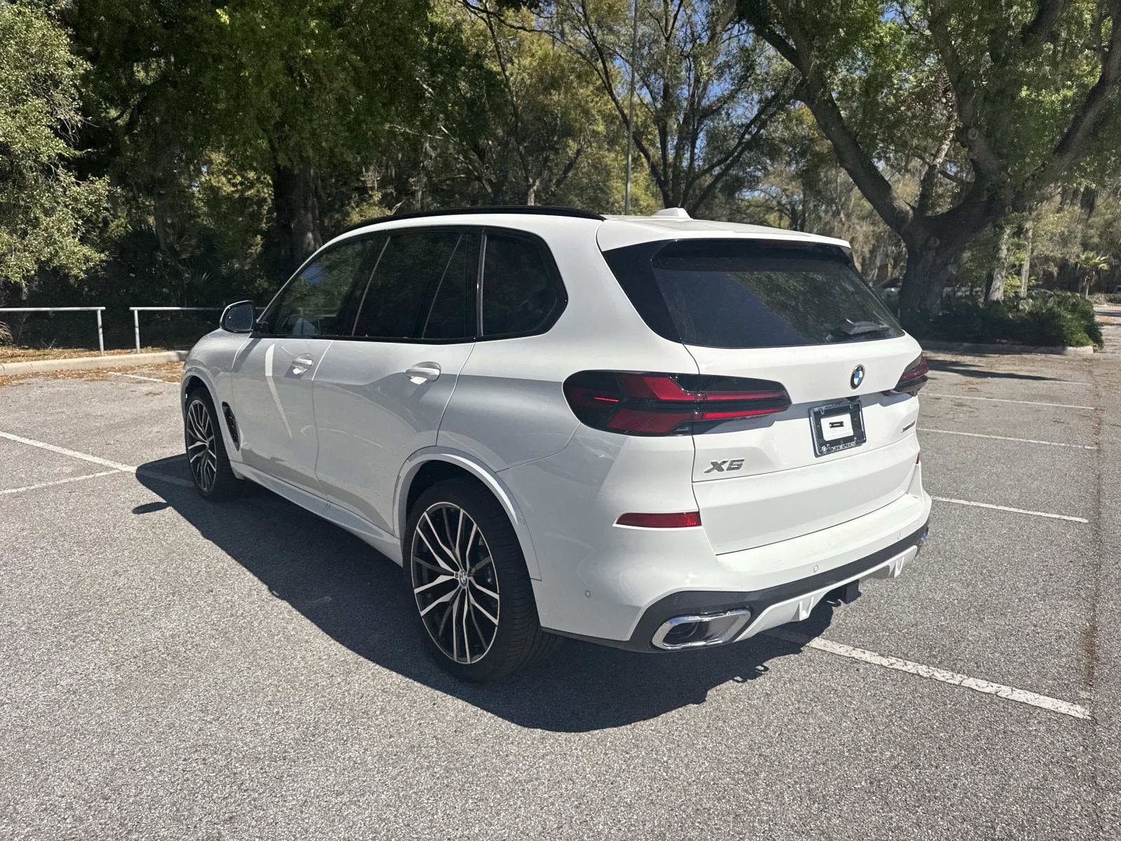 2026 BMW X5 40i - Photo 6