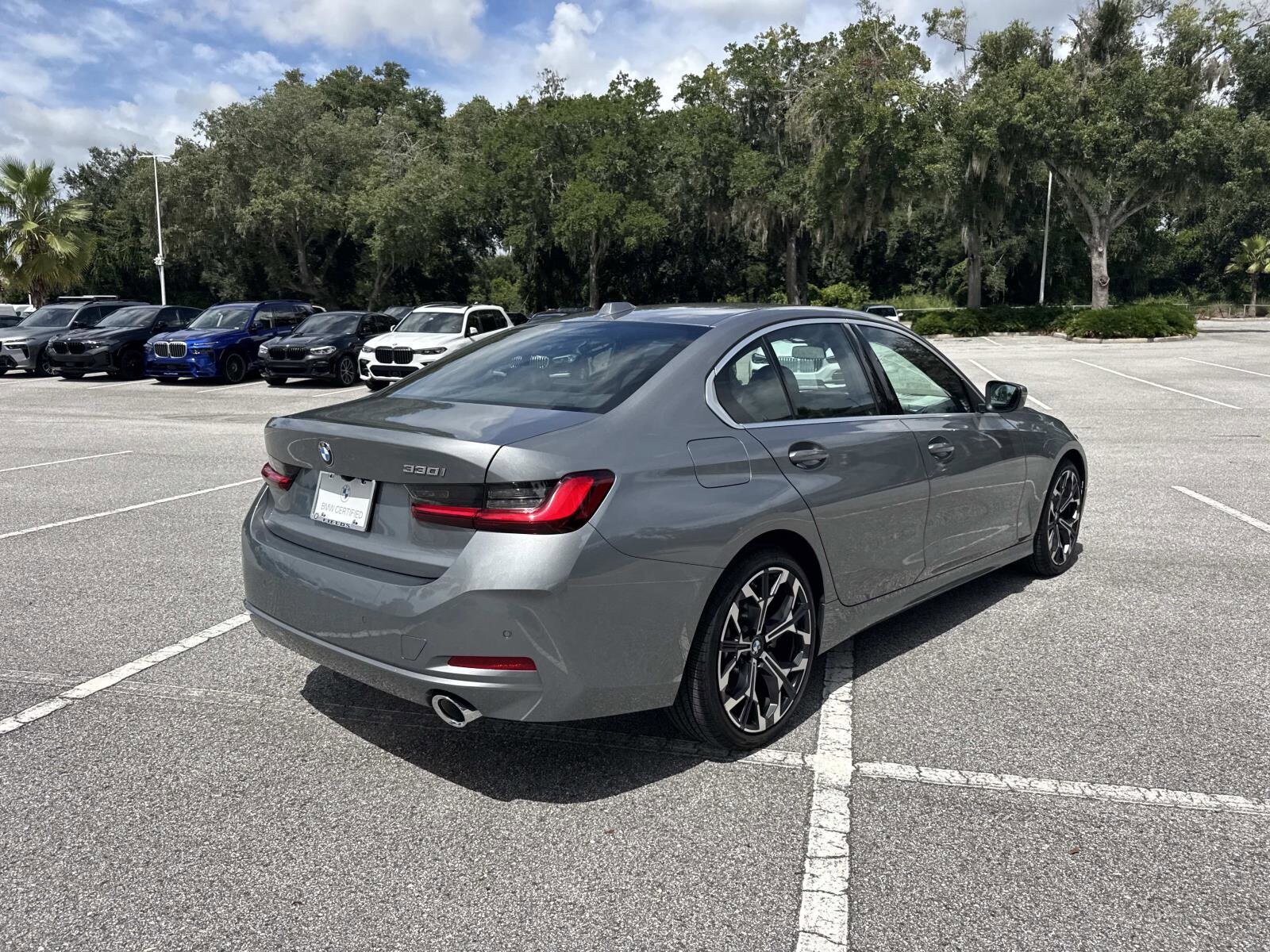 2025 Bmw 330i photo 4