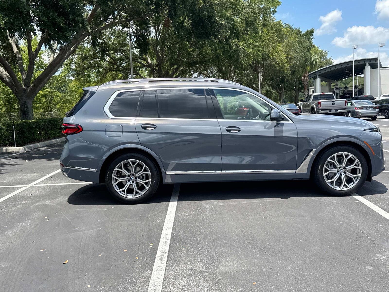 2026 Bmw X7 xDrive40i photo 3