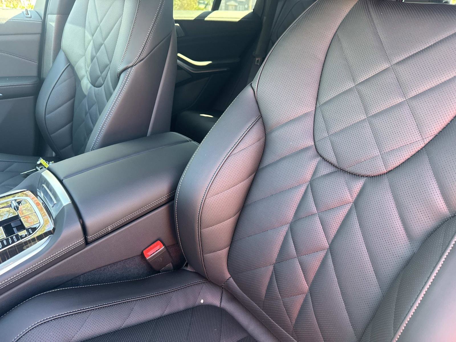 2026 BMW X5 50e - Photo 19