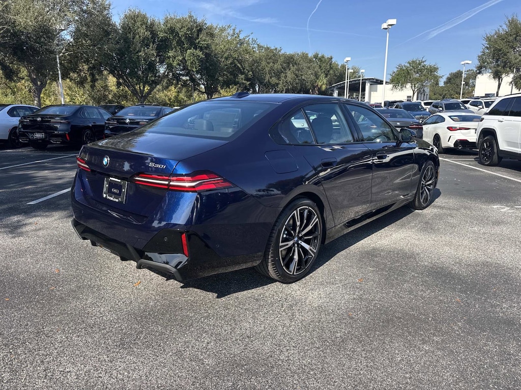 New 2026 BMW 530i Sedan