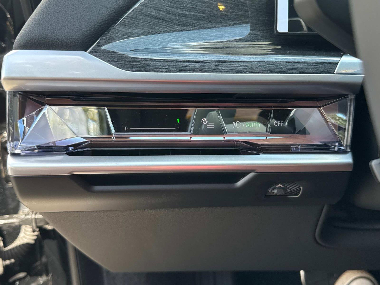 2025 BMW 7 Series 760i - Photo 32