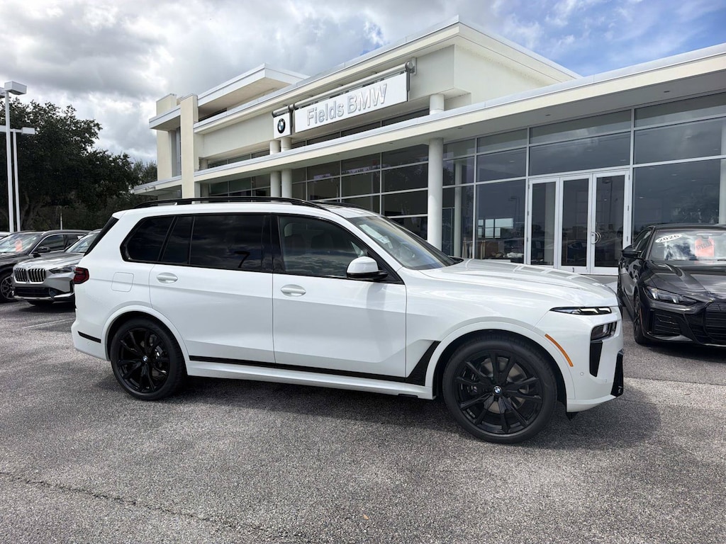 New 2027 BMW X7 xDrive40i SUV