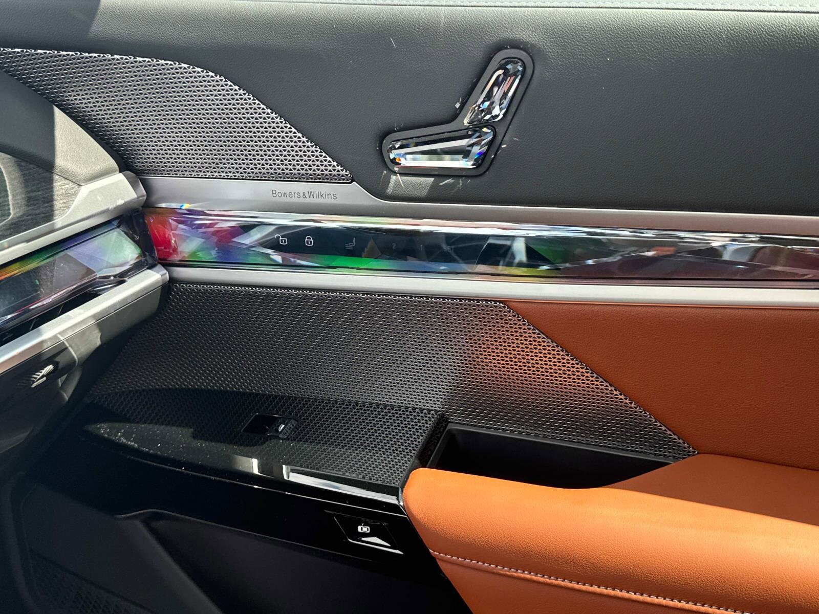 2025 BMW 7 Series 760i - Photo 22