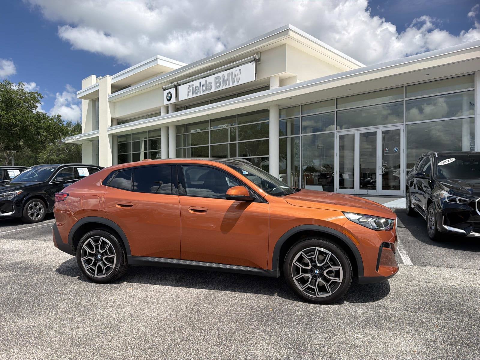 2025 BMW X2 xDrive28i's photo