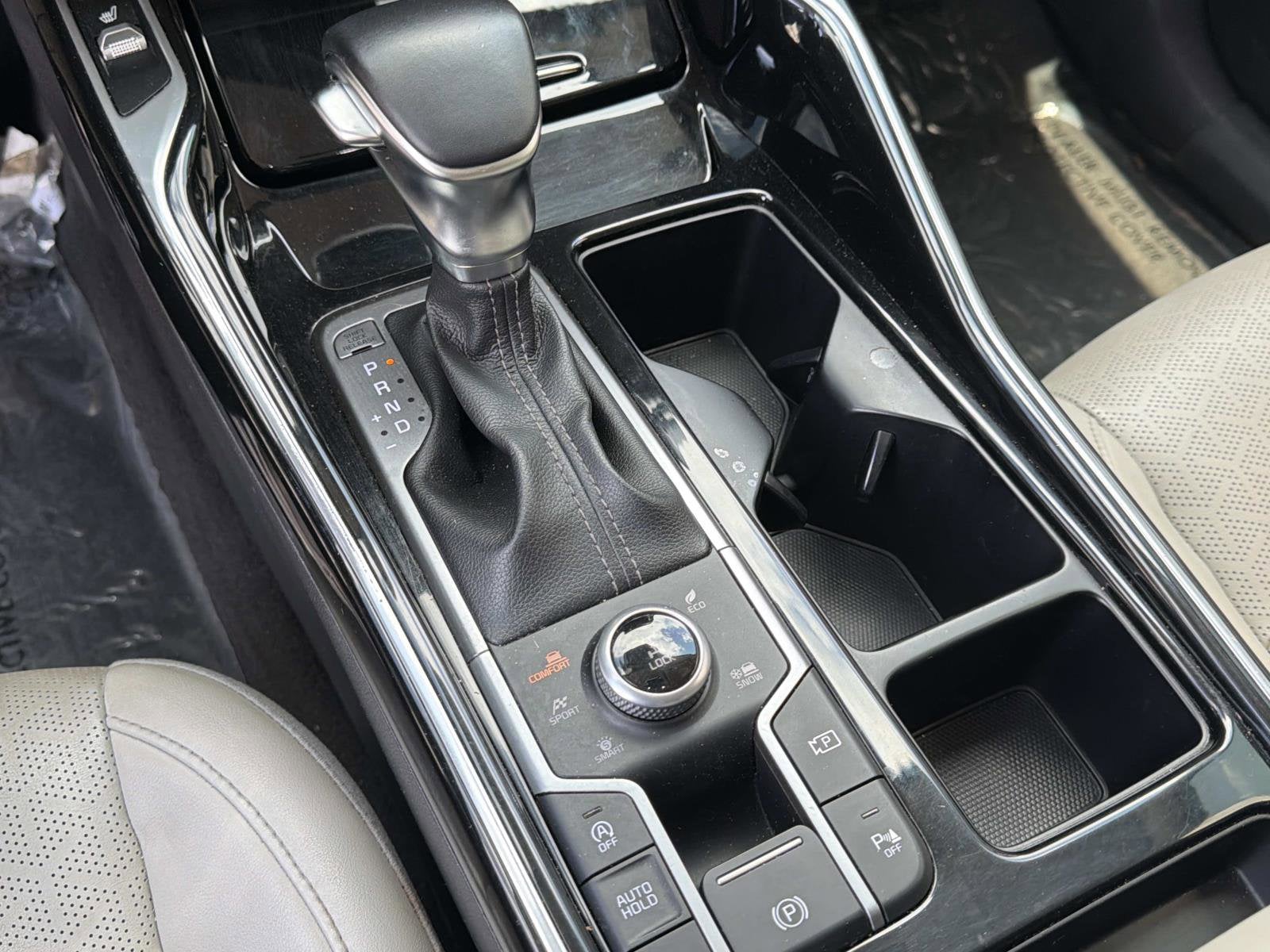 2022 Kia Sorento SX - Photo 24