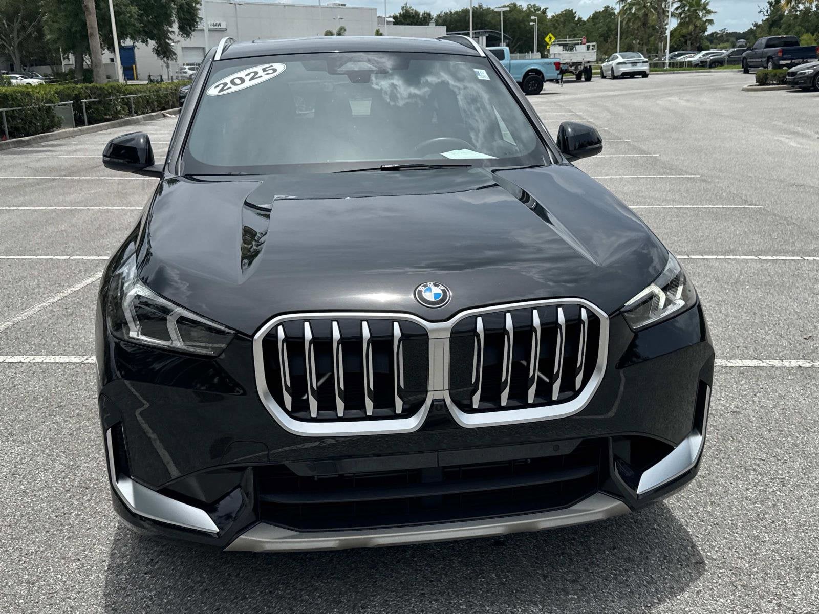 2025 BMW X1 28i - Photo 9