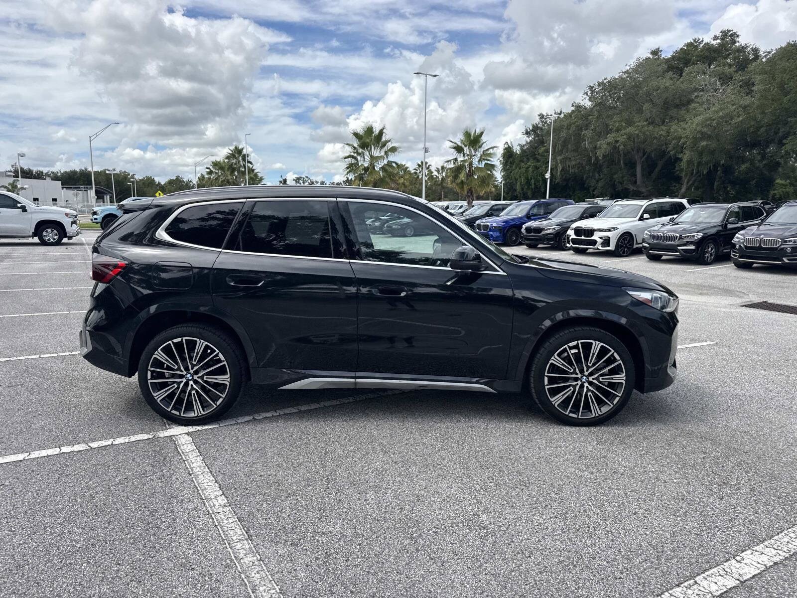 2025 Bmw X1 XDrive28i photo 3