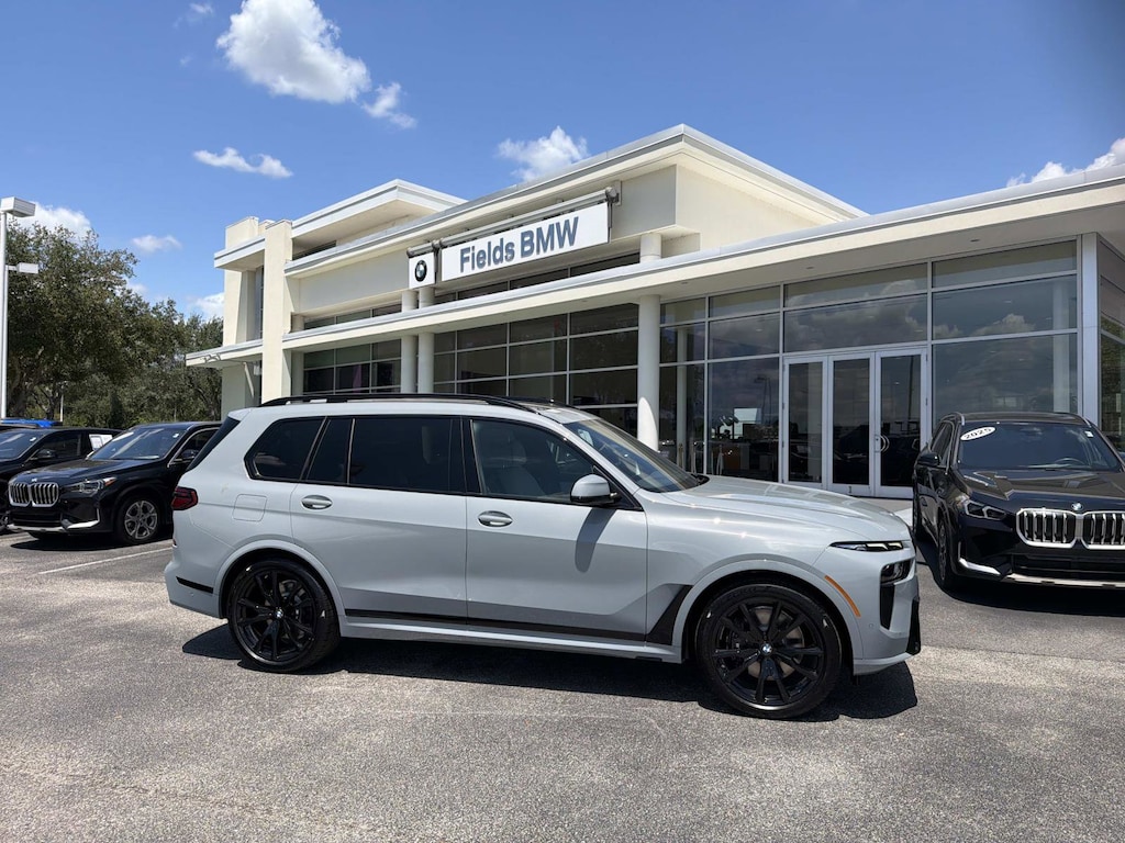 New 2026 BMW X7 xDrive40i SUV
