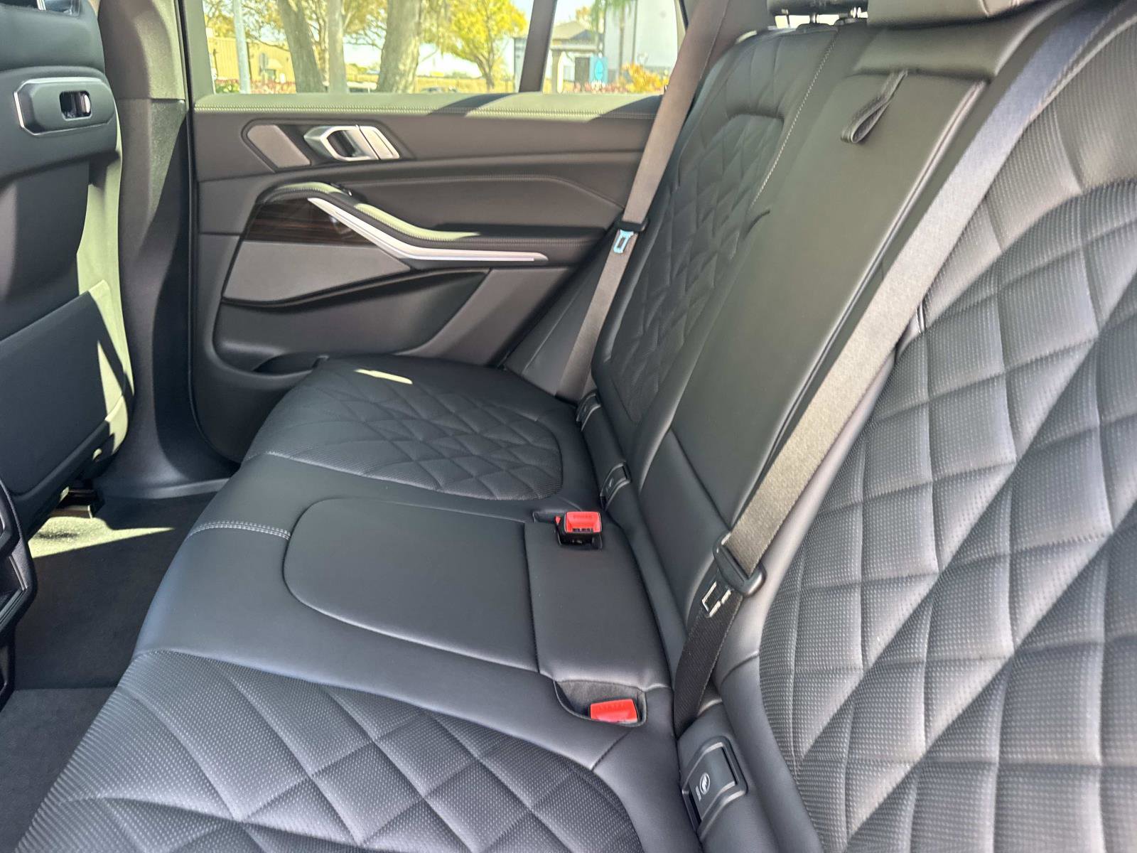 2026 BMW X5 50e - Photo 13