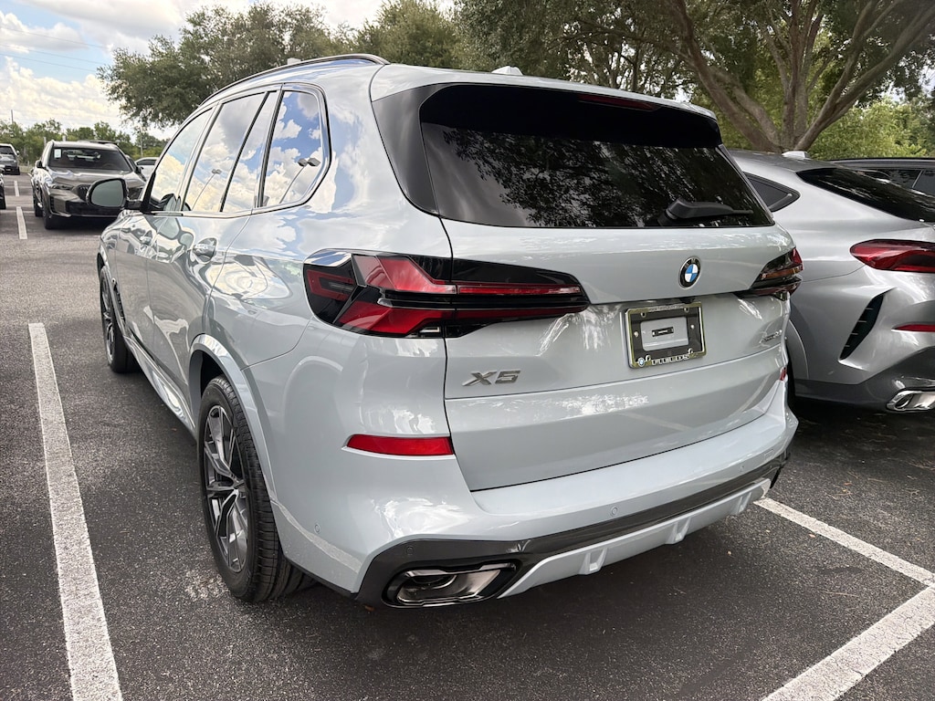 New 2026 BMW X5 xDrive40i SUV