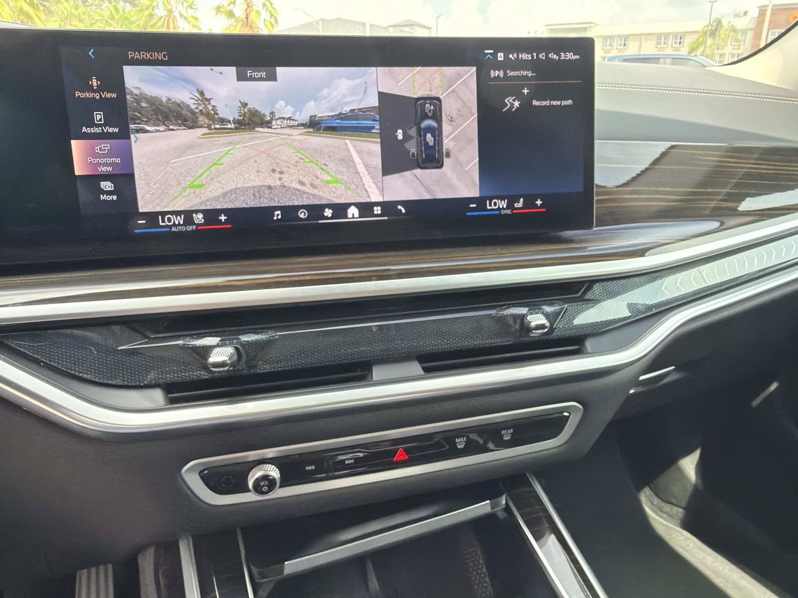 2025 BMW X7 40i - Photo 22