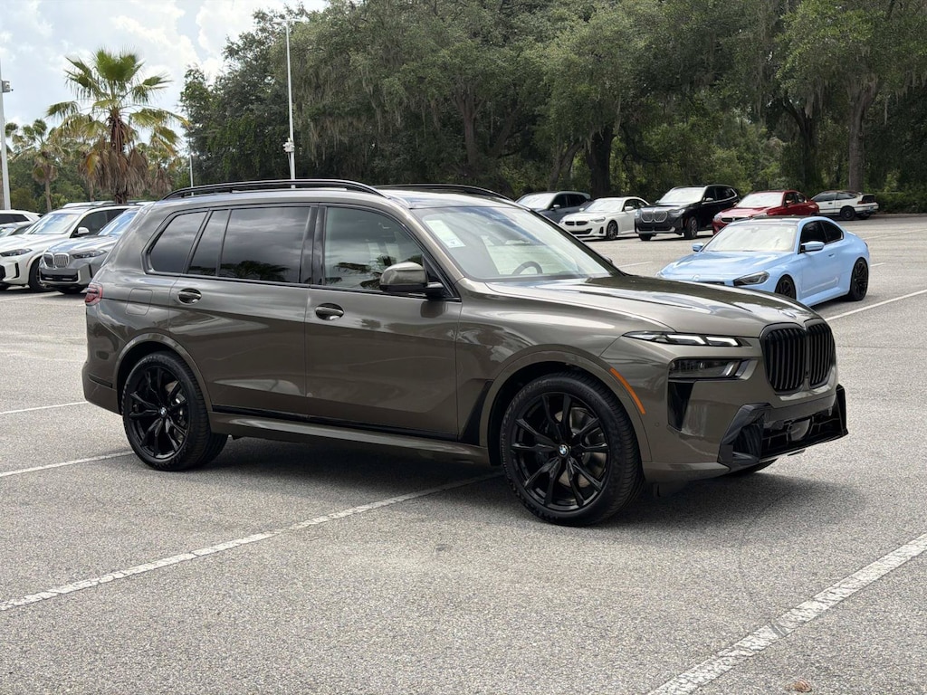 New 2027 BMW X7 xDrive40i SUV