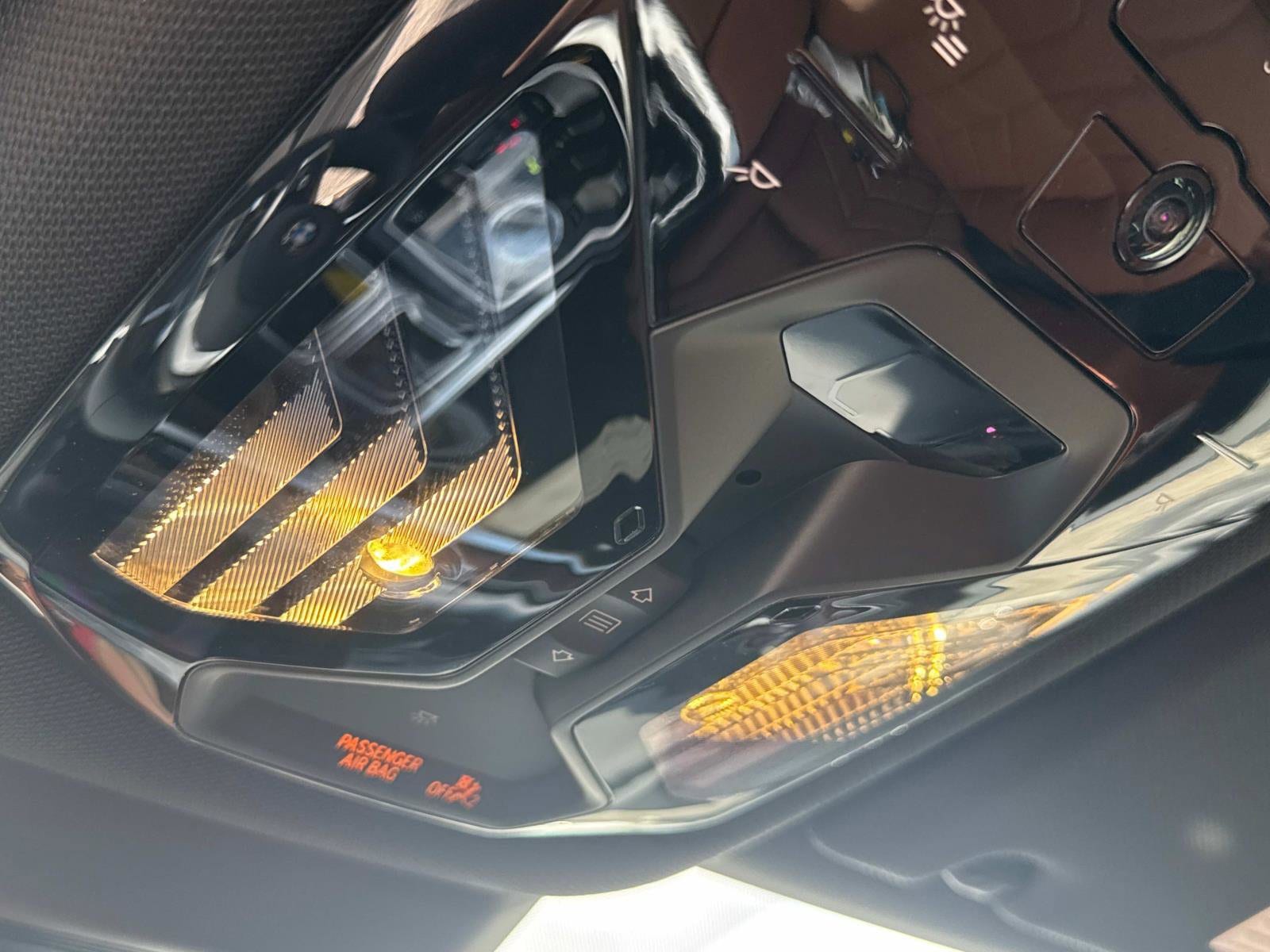 2025 BMW 7 Series 760i - Photo 28