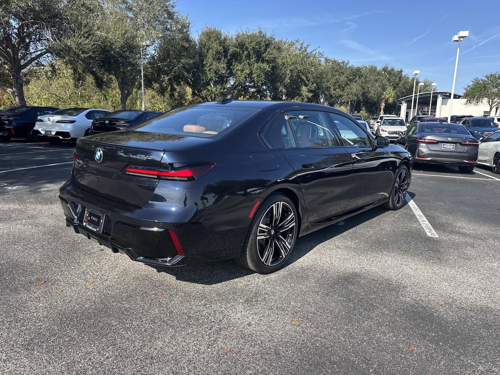 New 2026 BMW 740i Sedan
