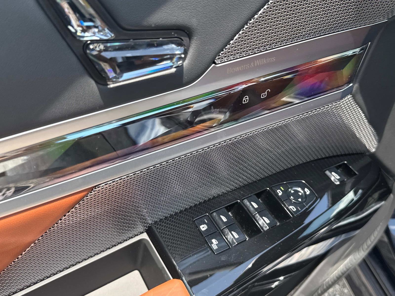 2025 BMW 7 Series 760i - Photo 17