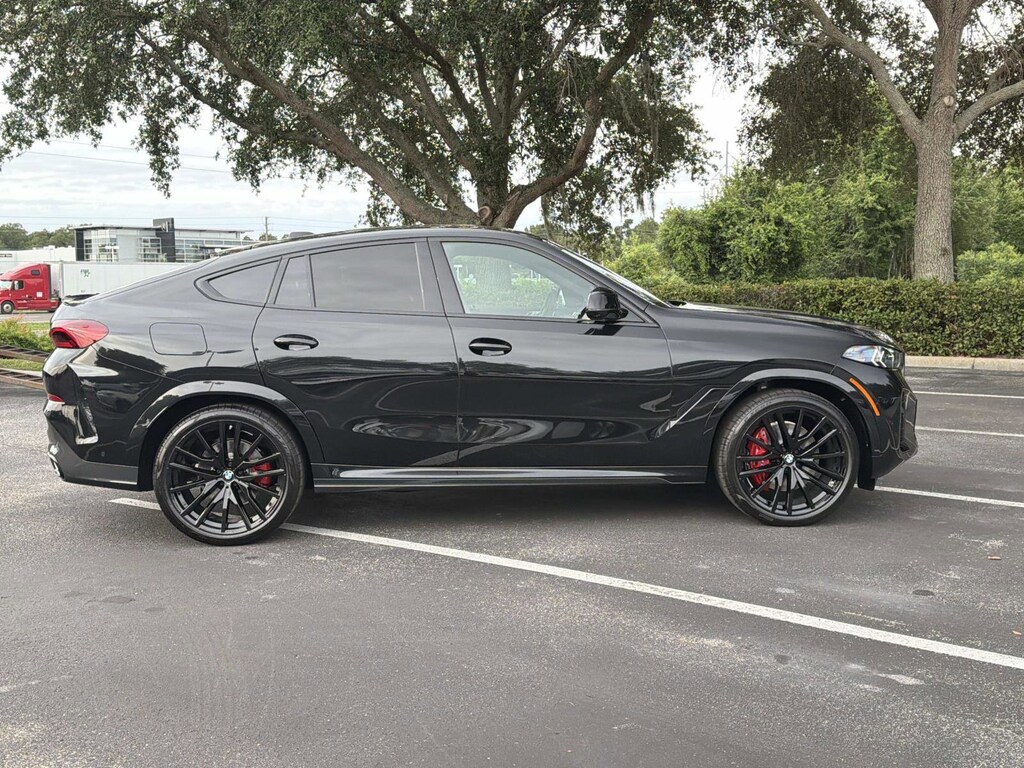New 2027 BMW X6 xDrive40i SUV