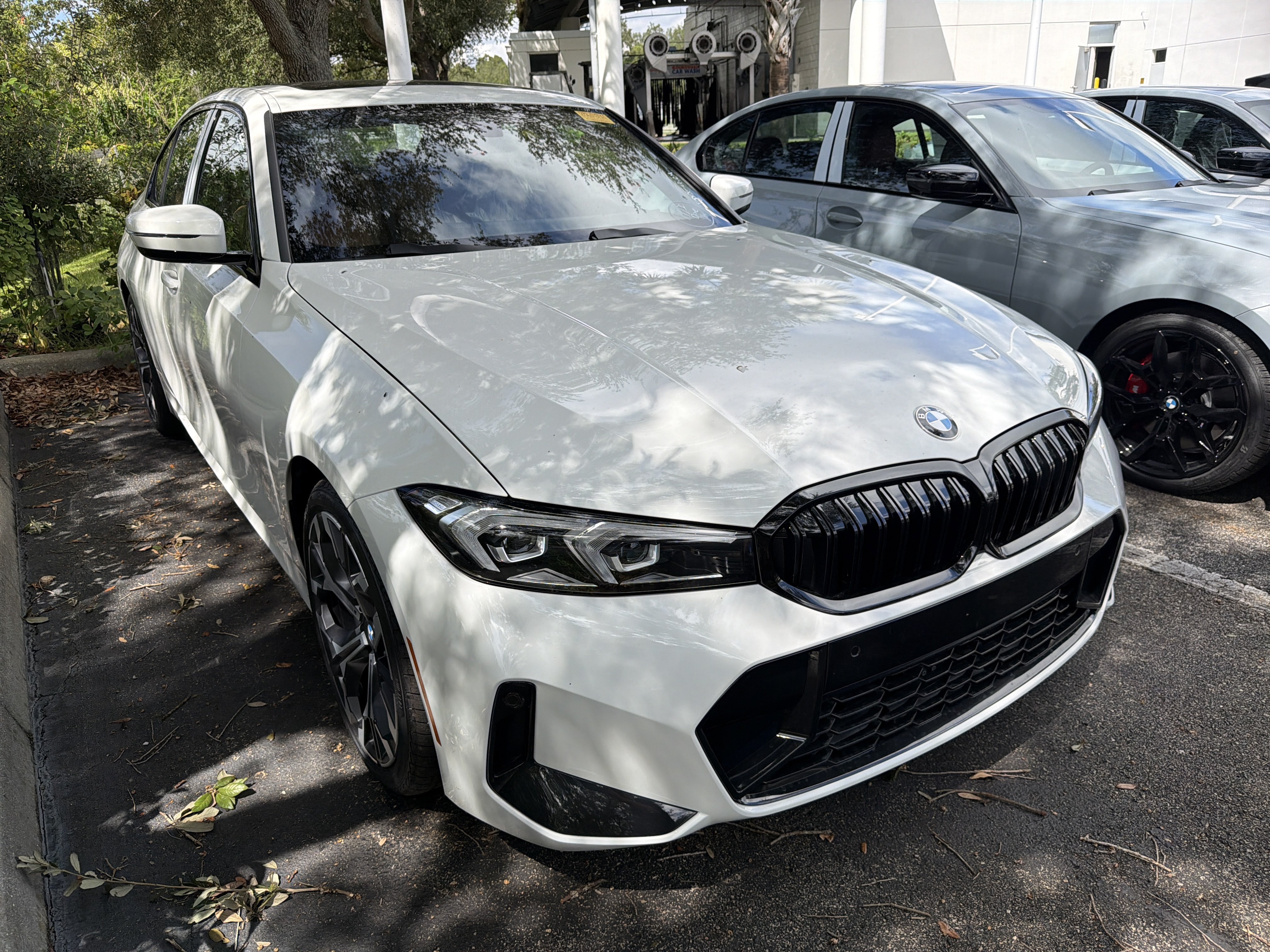  BMW 330i
