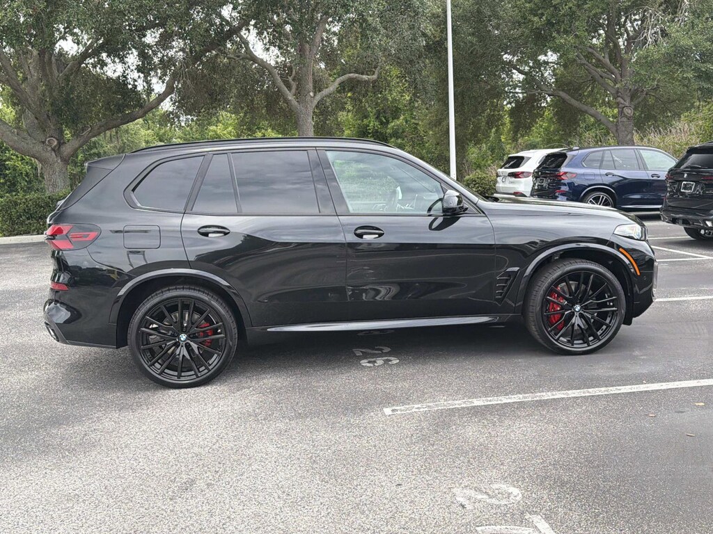 New 2026 BMW X5 sDrive40i SUV