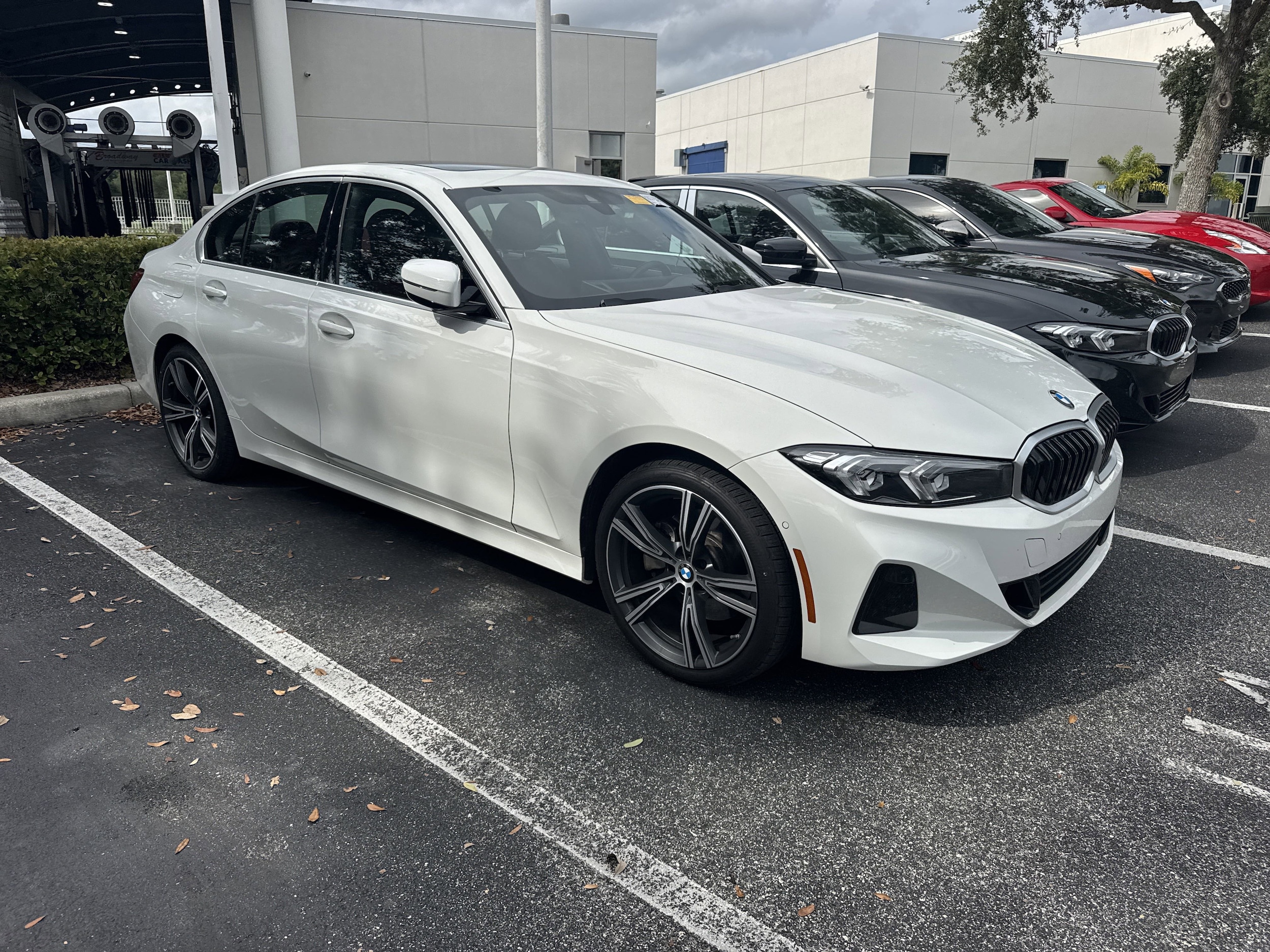 2024 BMW 3 Series 330i