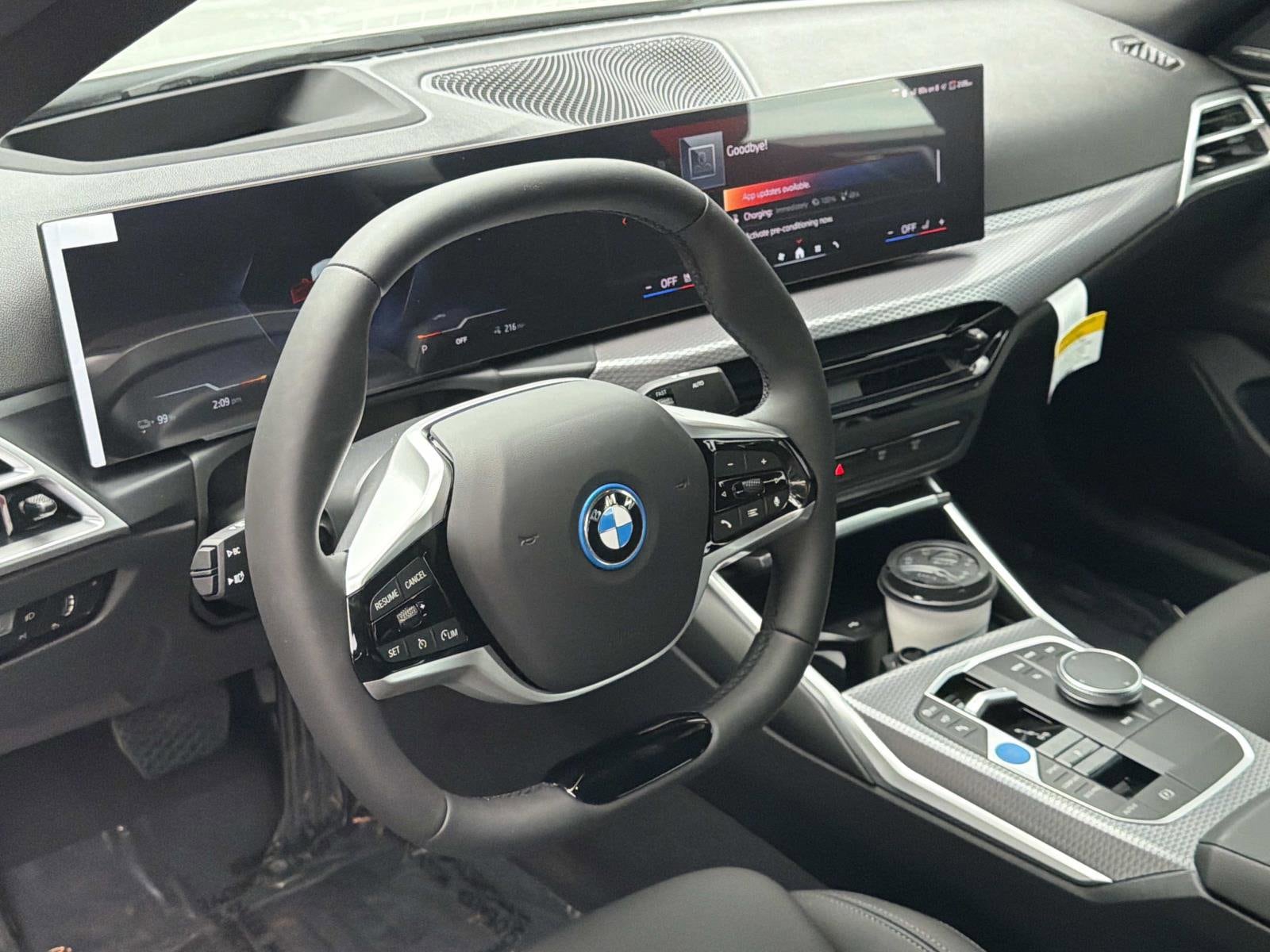 2026 BMW i4 40 - Photo 32