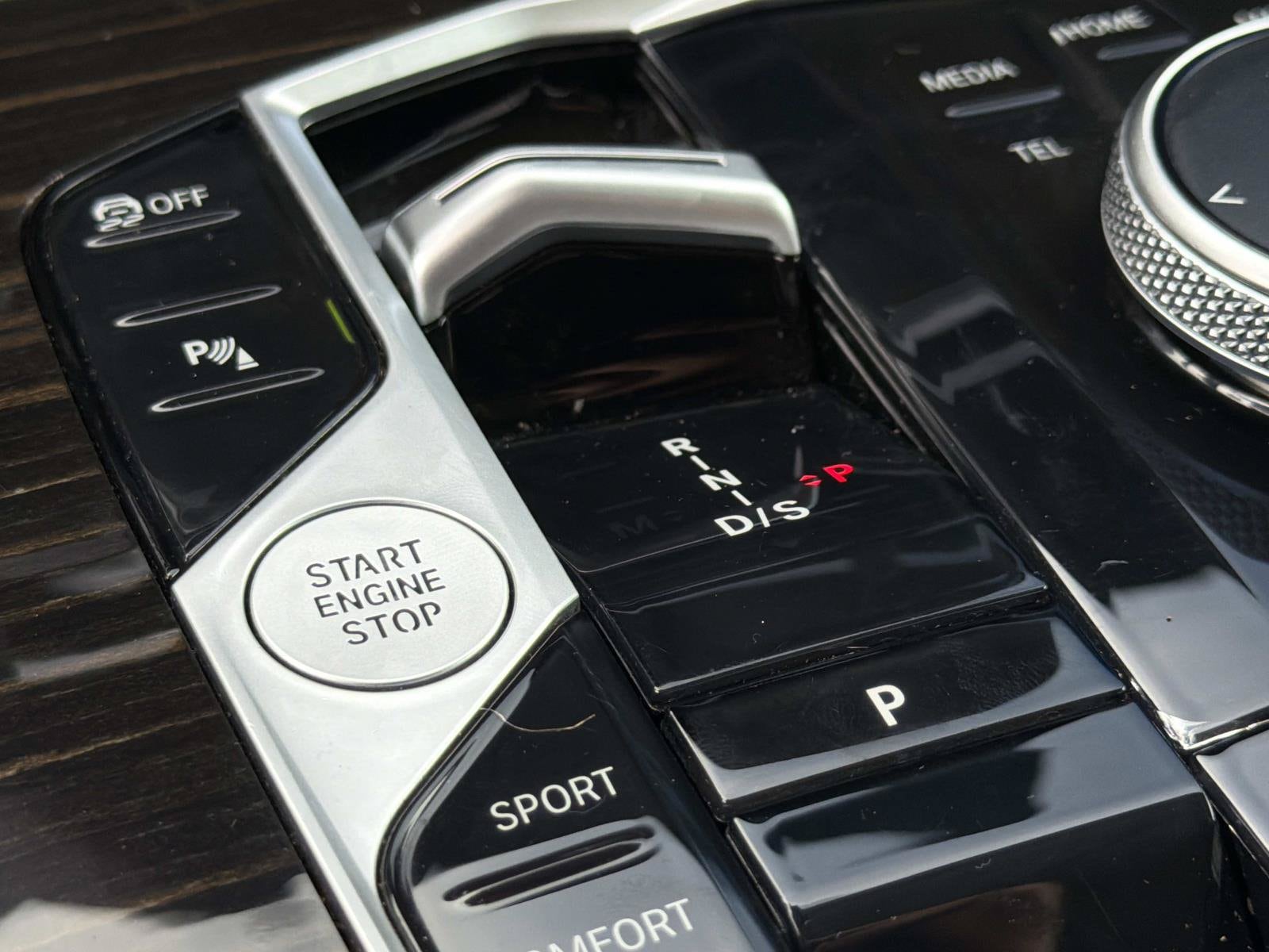 2025 BMW X7 40i - Photo 28