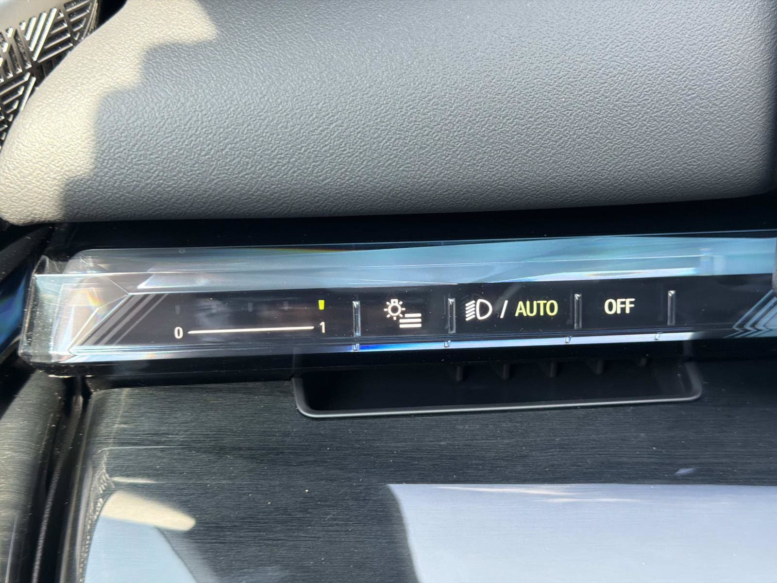 2027 BMW 5 Series 530i - Photo 31