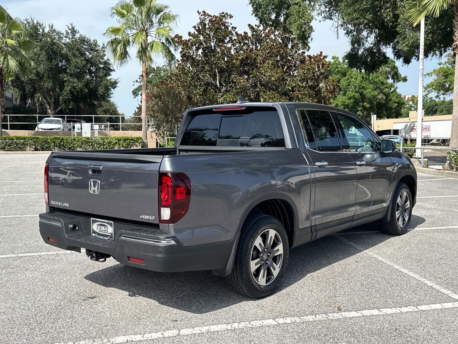2019 Honda Ridgeline RTL-E photo 3