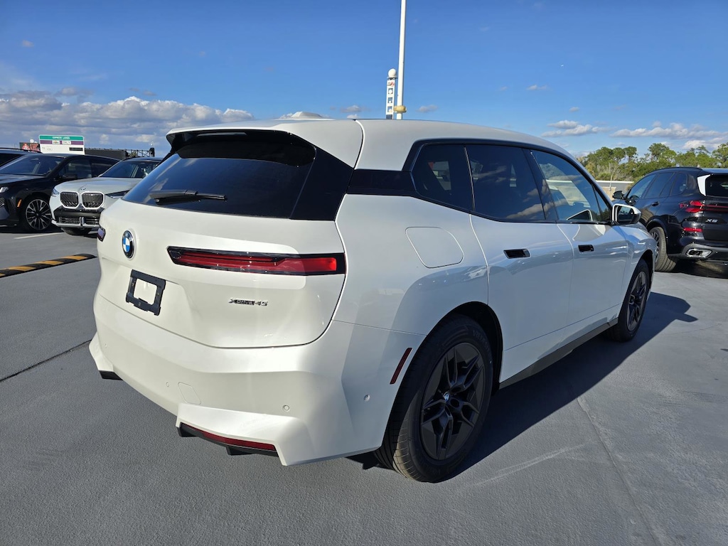 New 2026 BMW iX xDrive45 SUV