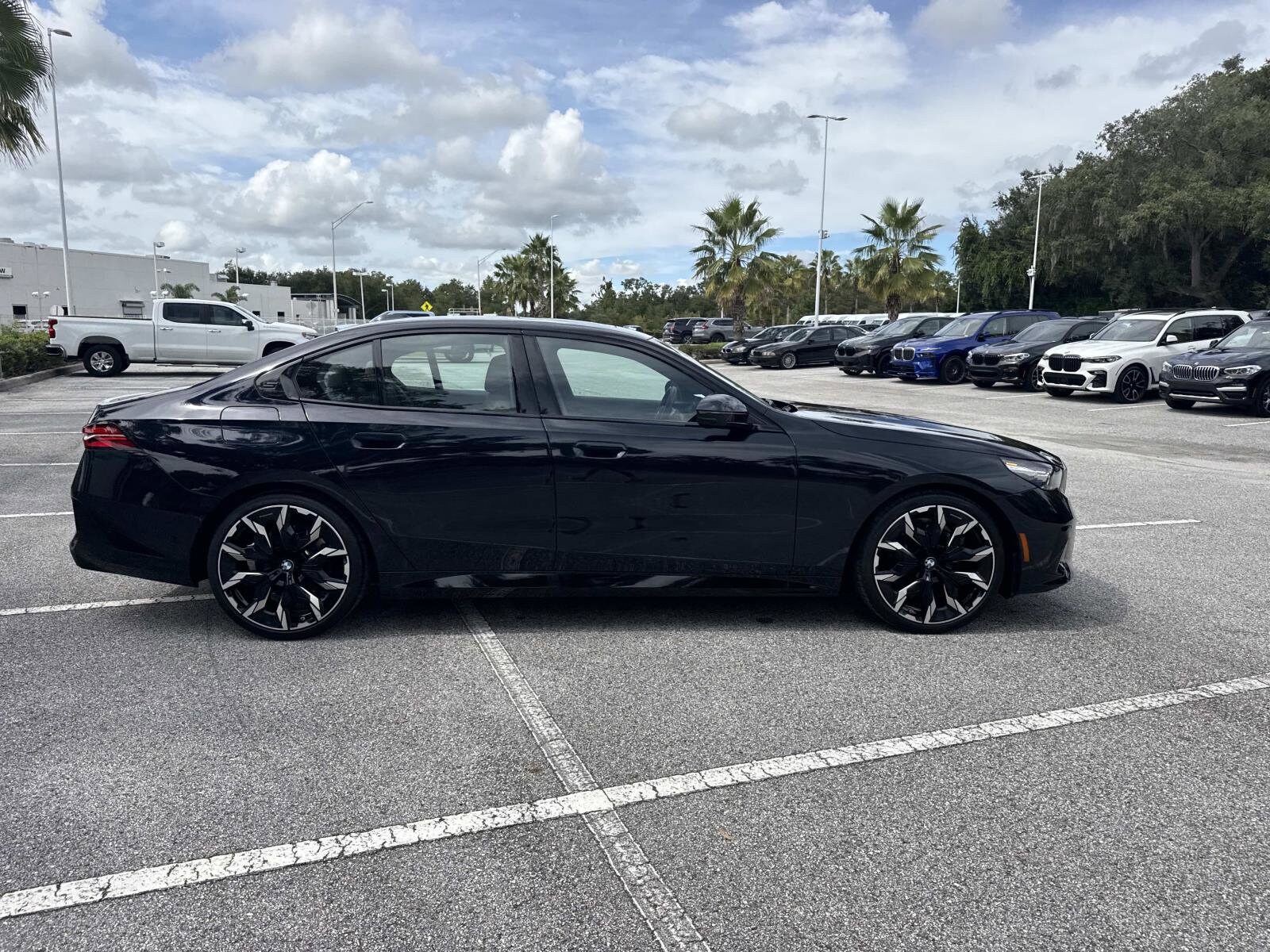 2025 Bmw 530i photo 2