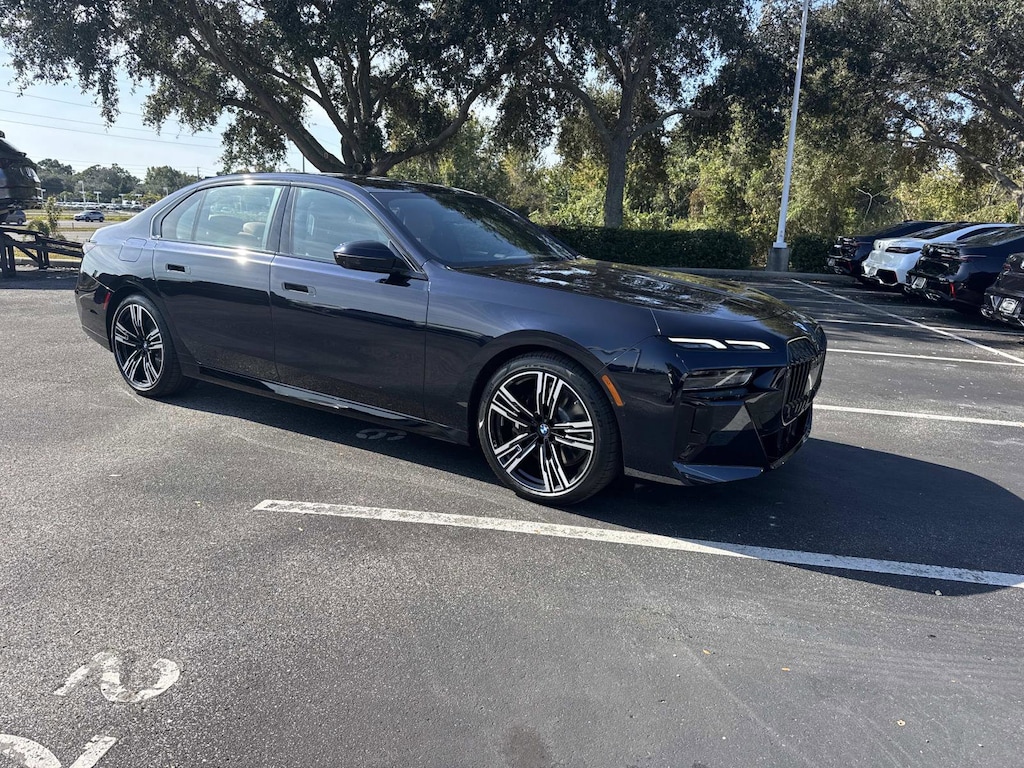 New 2026 BMW 740i Sedan