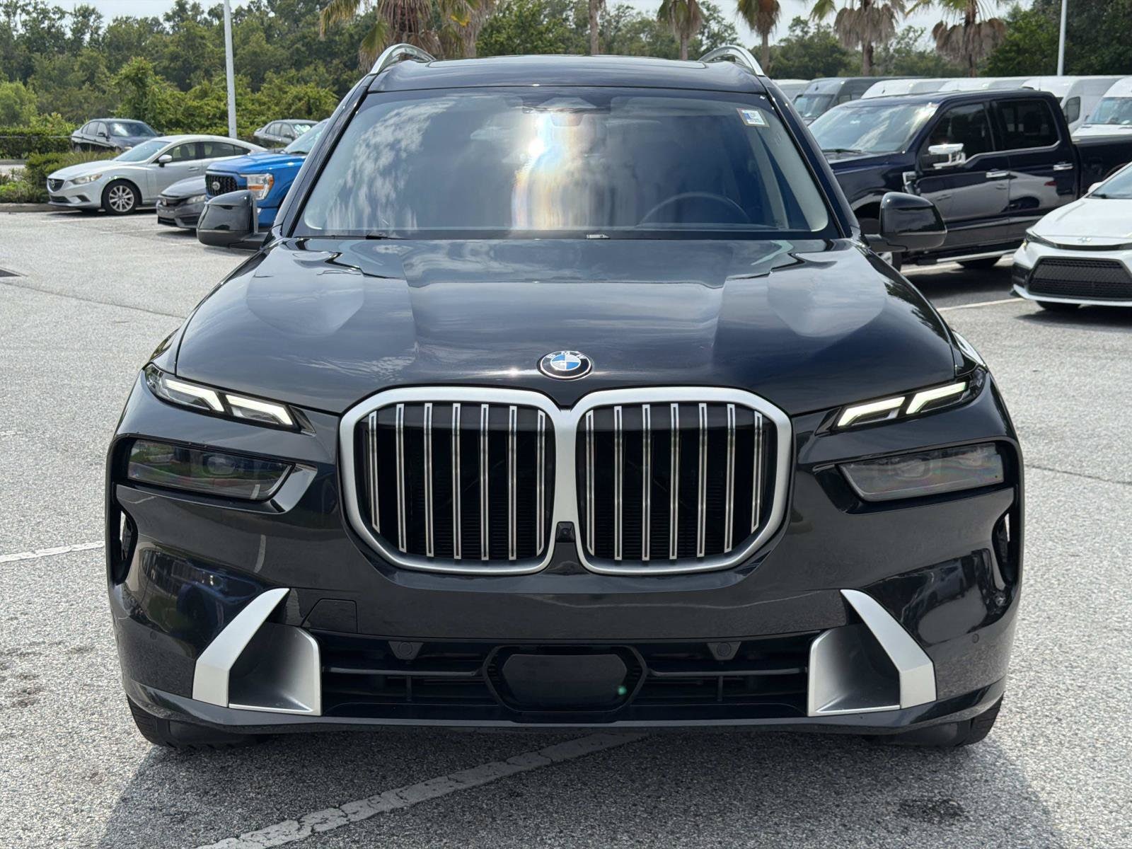 2025 BMW X7 40i - Photo 9