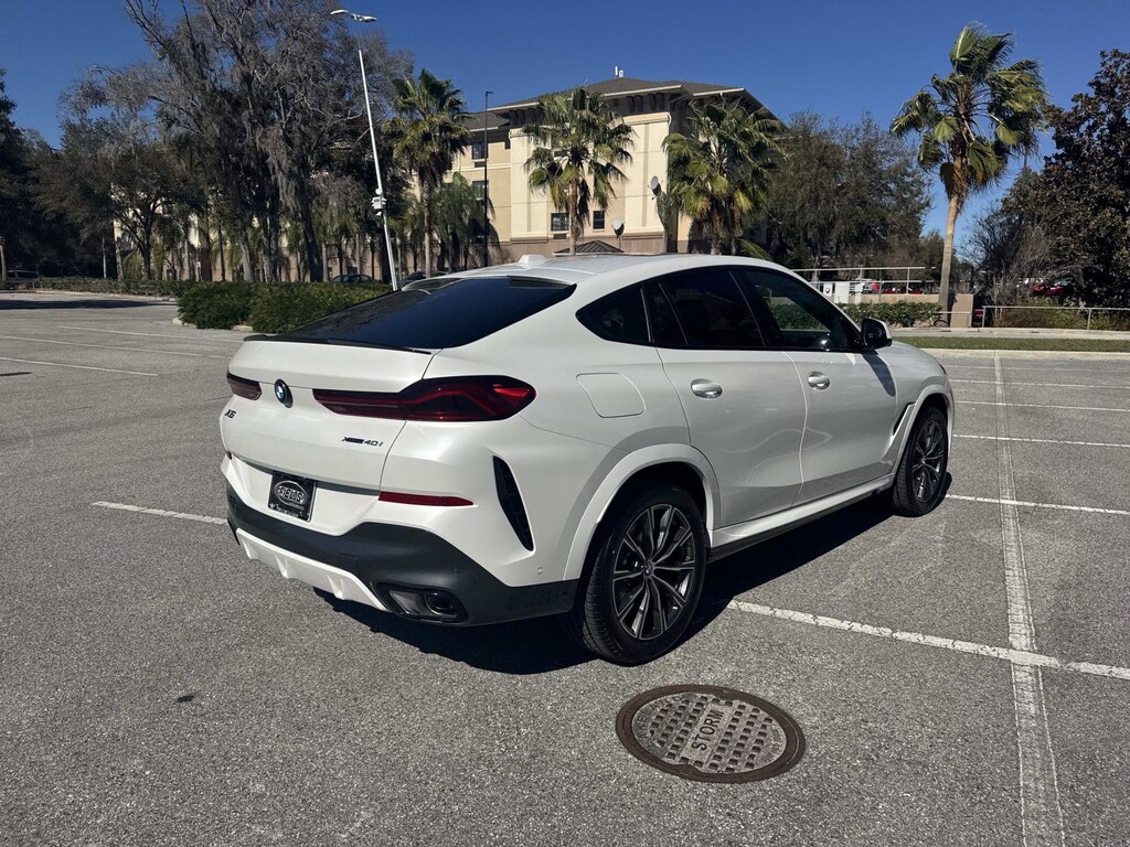 New 2026 BMW X6 xDrive40i SUV