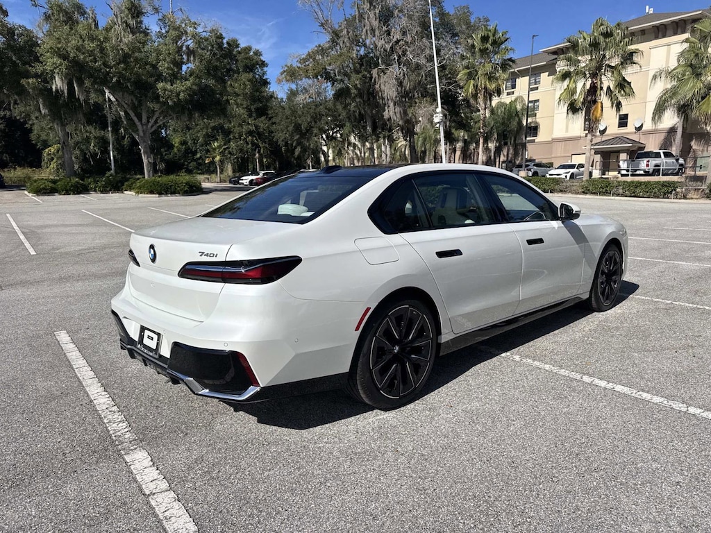 New 2026 BMW 740i Sedan