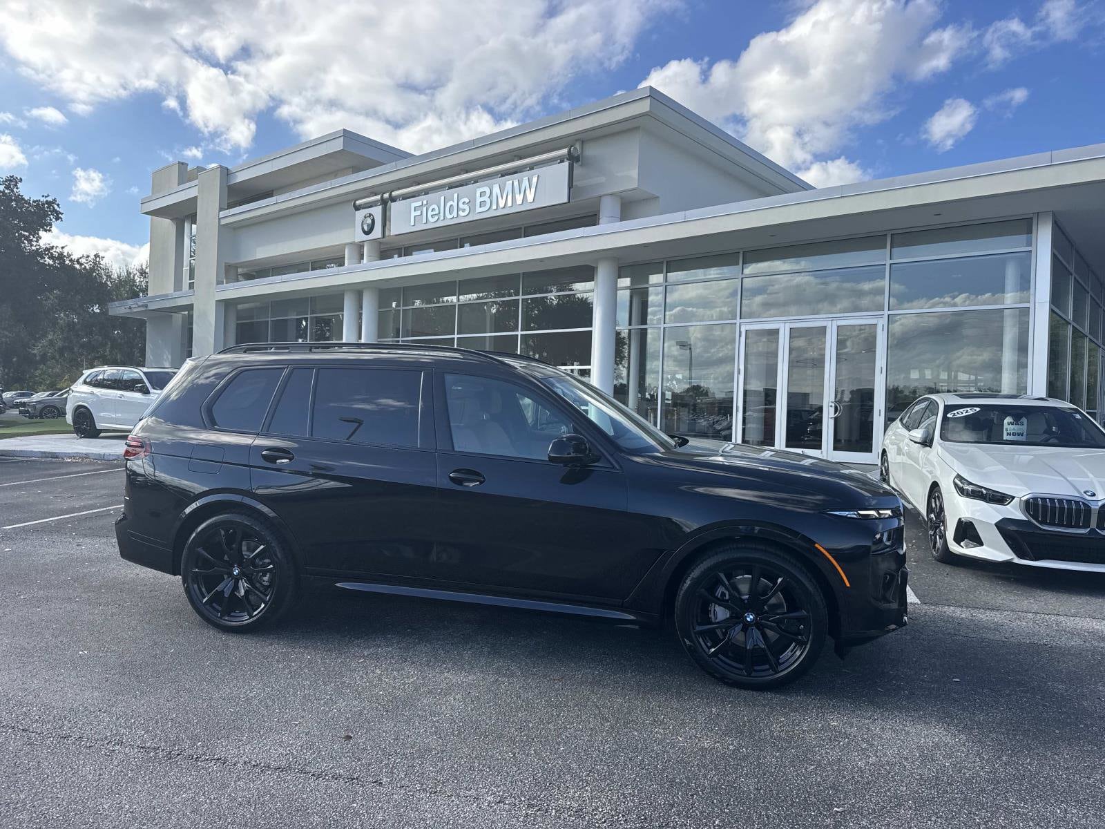 2026 BMW X7 40i's photo