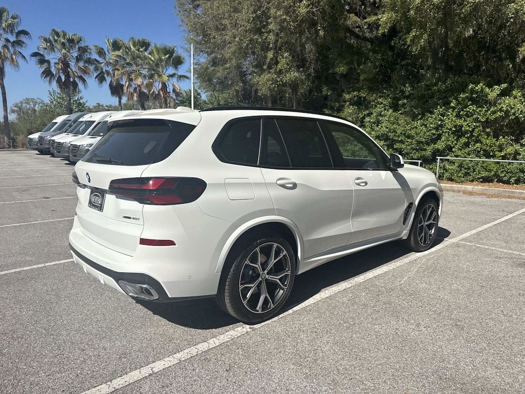 New 2026 BMW X5 xDrive40i SUV