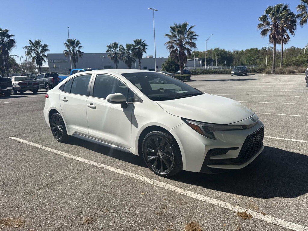 Used 2024 Toyota Corolla SE SE CVT