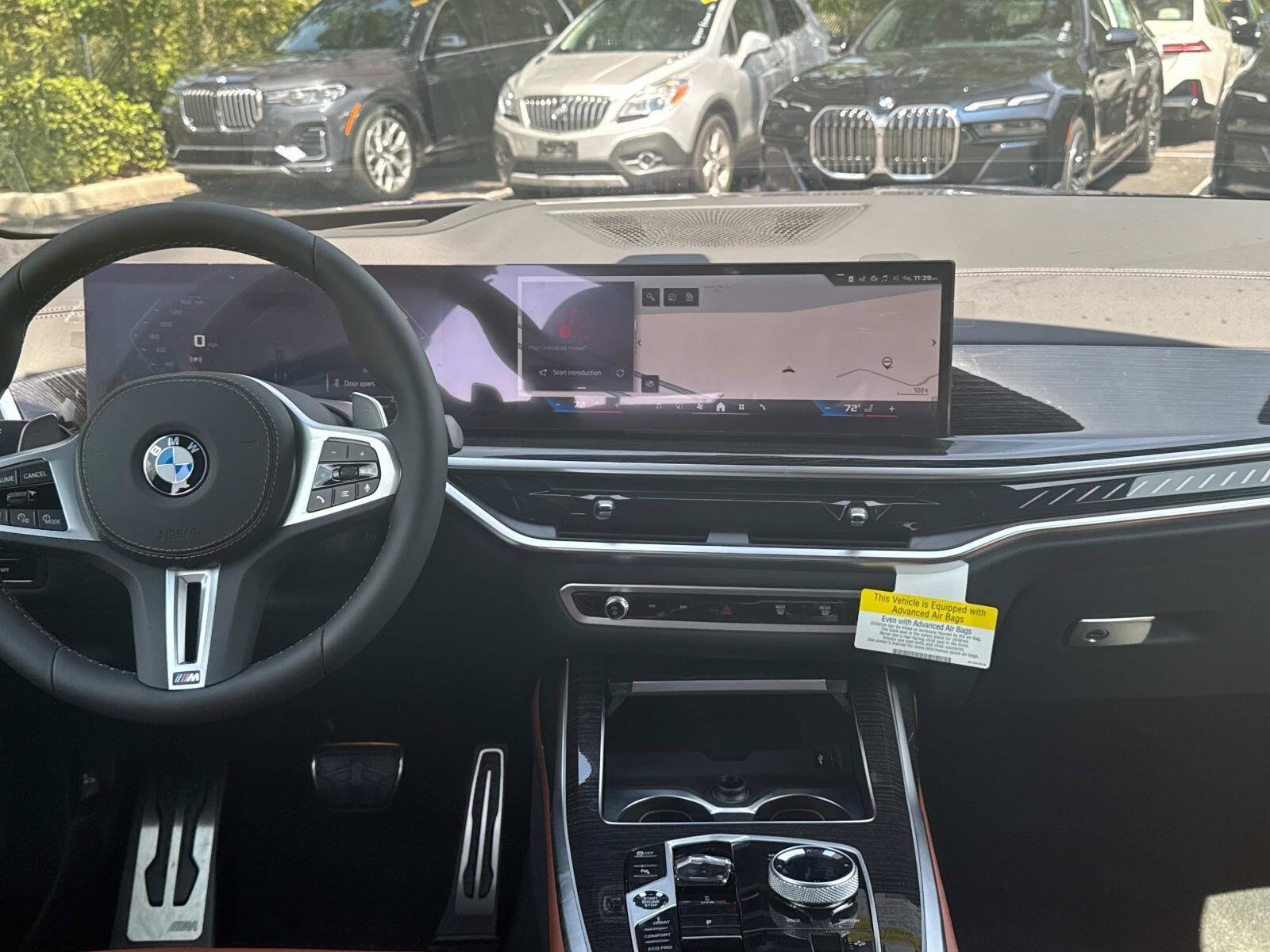 2026 BMW X7 M60i - Photo 15