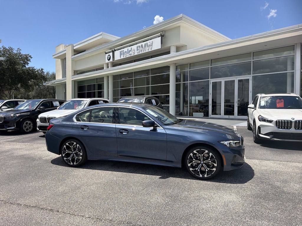 New 2026 BMW 330i Sedan