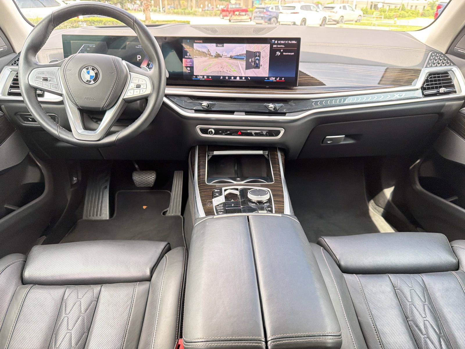 2025 BMW X7 40i - Photo 14