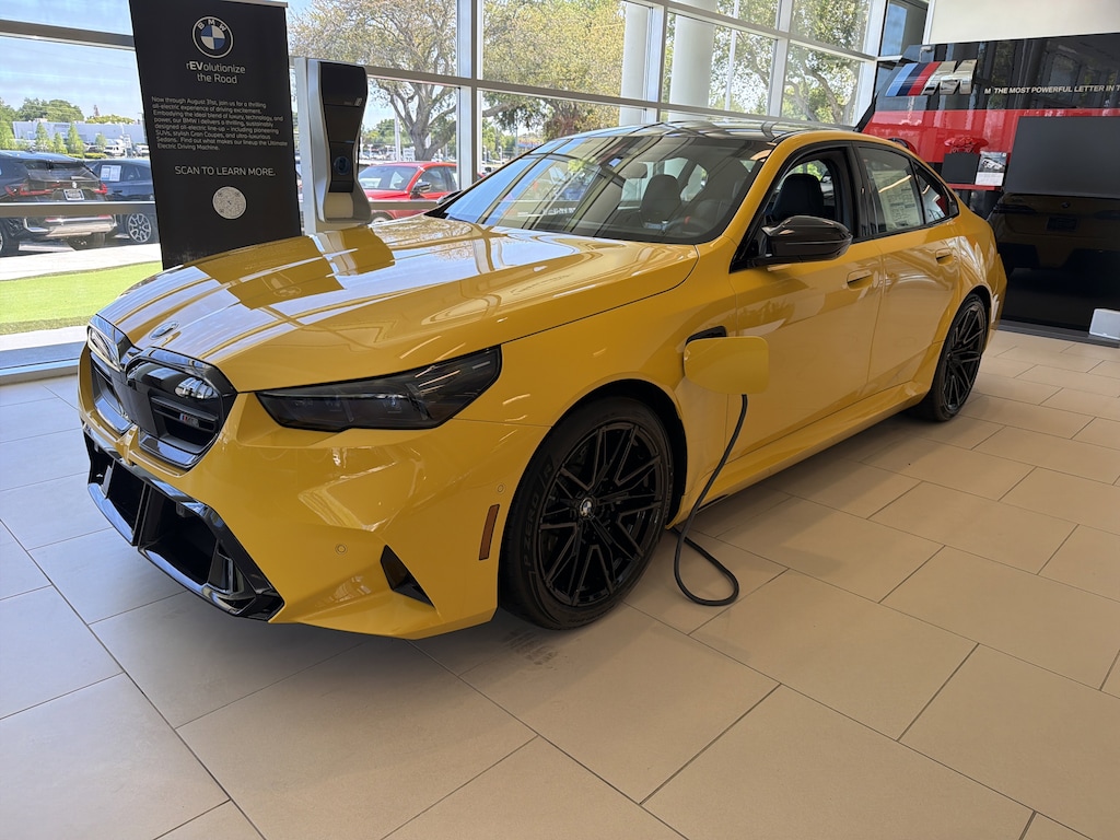 New 2026 BMW M5 Sedan