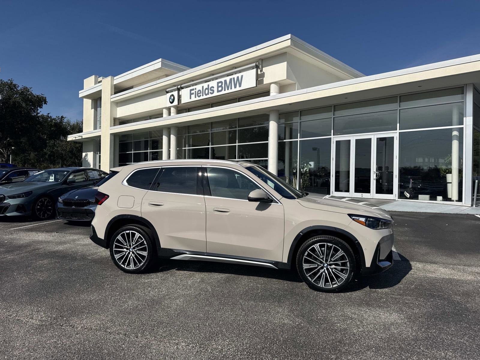 2026 BMW X1 28i's photo