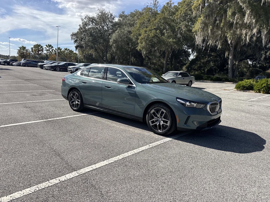New 2026 BMW 530i Sedan