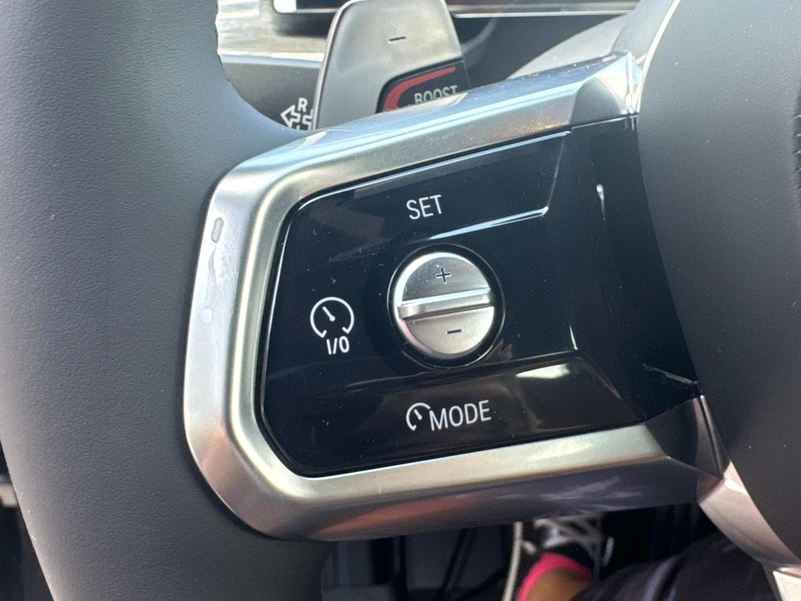 2025 BMW 7 Series 760i - Photo 29