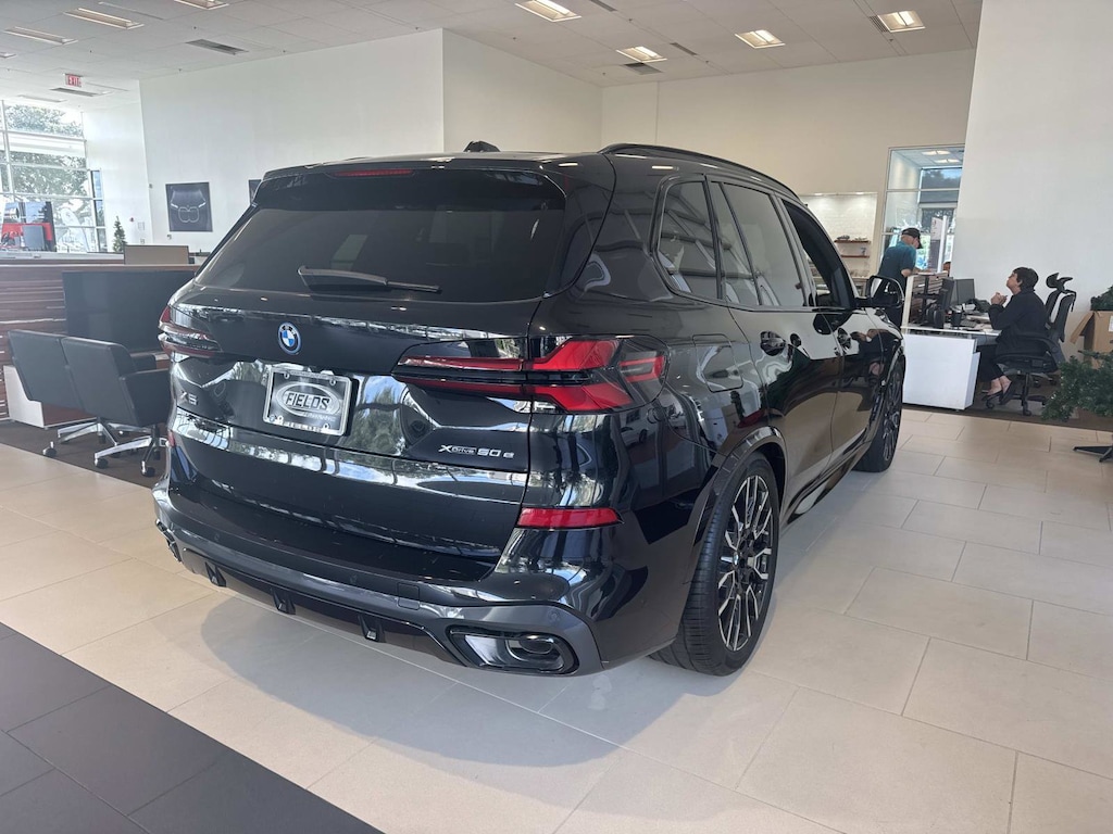 New 2026 BMW X5 PHEV xDrive50e SUV